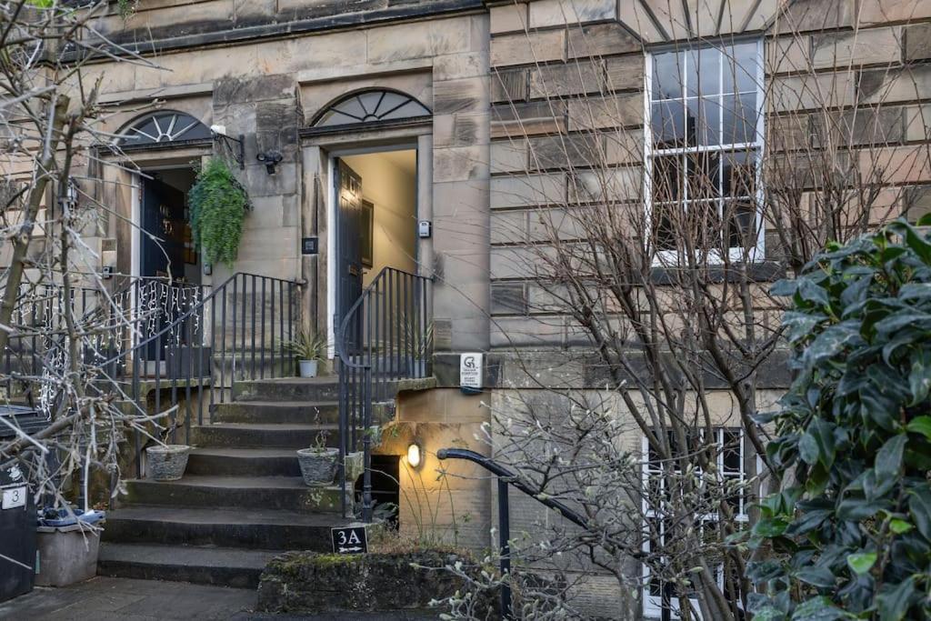 The Stirling Townhouse Exterior foto